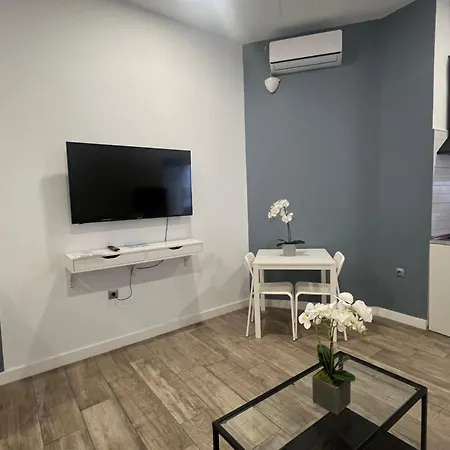 Estupendo Piso A 5 Min En Coche Del Aeropuerto Apartamento *